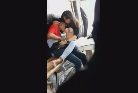 Viral Terbaru Kamu Menggerakkan Tubuhku Dengan Lembut, Aku Mengikuti Indonesia Terbaru Sma 2025